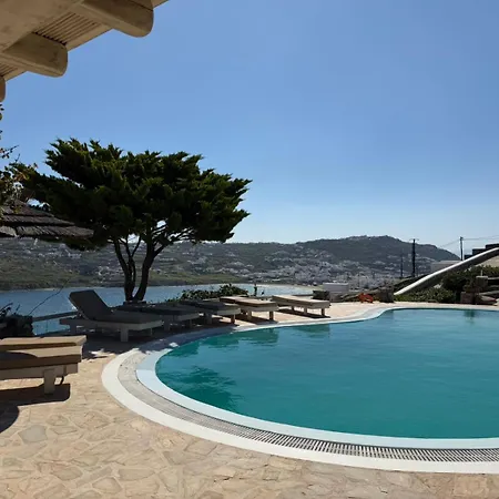 Stylish In With Amazing View &pool Access Ορνός