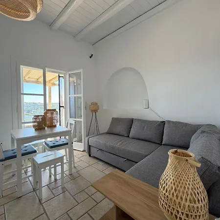 Stylish In With Amazing View &pool Access